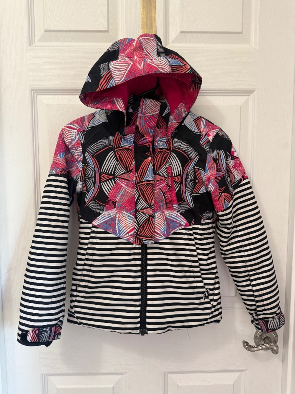 Youth ski/snowboarding jacket
